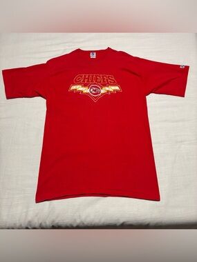 Vintage Logo 7 Kansas City Chiefs Embroidered Cotton Tee | Red | Size XL